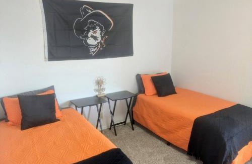 Stillwater House | Game Day Getaway 1, Walk to OSU, Prime Location
