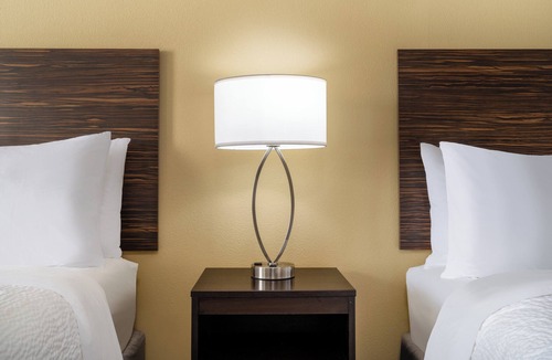 Norman Hotel | Garner Hotel Norman Universirty Area by IHG