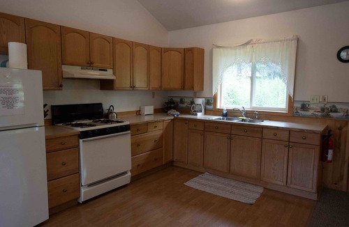 Trapper Creek House | Gate Creek Cabins | Beaver's Hideaway