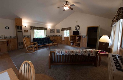 Trapper Creek House | Gate Creek Cabins | Beaver's Hideaway