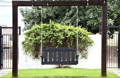 Austin Ave. House | Gather your group! ~ 4 Pet friendly homes + hot tub & fire pits ~ Sleeps 20