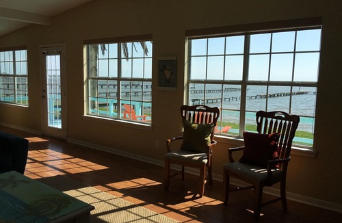 Long Mott House | Get Away from It All! Waterfront Home on San Antonio Bay! 300' Private Pier!