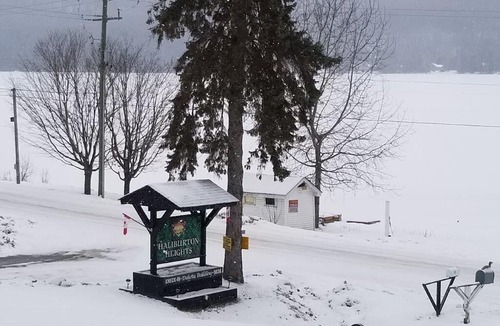 Haliburton Hotel | GetAways at Haliburton Heights