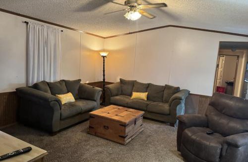 Emory House | GK's Guest House