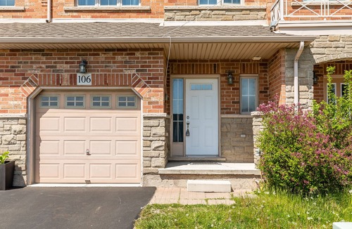 Stoney Creek Apartment | GLOBALSTAY. Luxury 3BR Townhomes with HOT TUB, Gym, BBQ