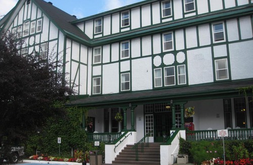 Corner Brook Hotel | Glynmill Inn