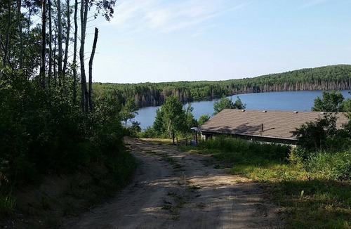 Leask Cabin | Gorgeous Lake Front Cabin for rent