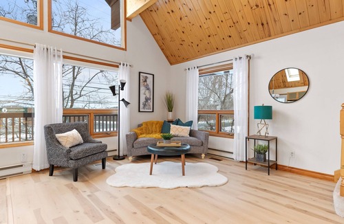 Parry Sound House | Great Downtown Home!