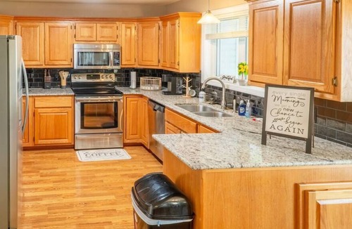 Fountain Lake House | Great Escape on Coronado Golf Course