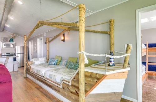 Surfside Beach House | Great for Groups: Oceanfront Surfside Beach Home!