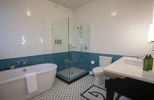 Tyler Hotel | Greyhound Inn - Classic Double Suite