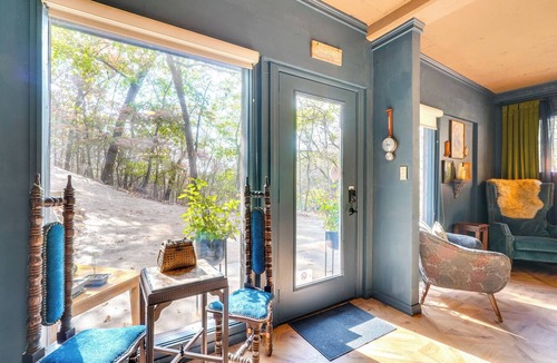 Lost Bridge Village Apartment | Grill & Rooftop Deck: Cozy Hideaway in Garfield