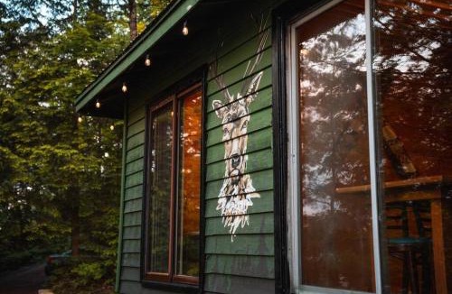 Scotia Ski Chalet | Grinmore Lakeside Hideaway with Panoramic View