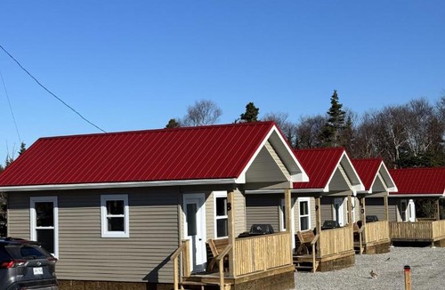 Rocky Harbour House | Gros Morne Tiny Chalets