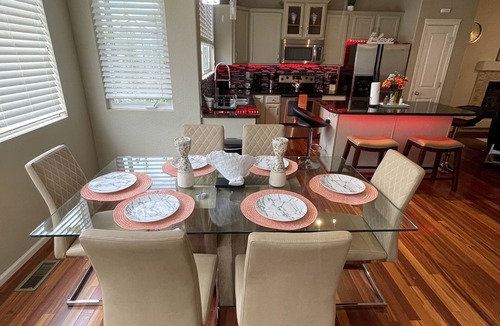 Brighton House | Group friendly Relaxing Brighton Home
