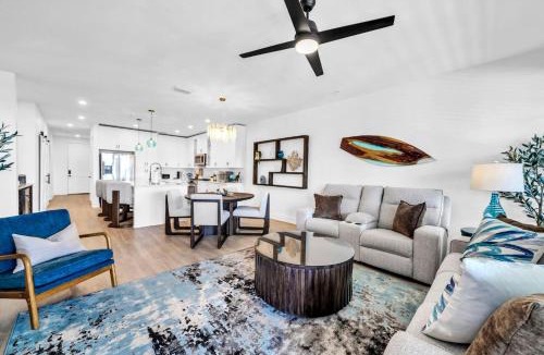 Coffeyville House | Grove Juniper 235