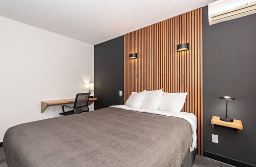 Val-d'Or Hotel | Hôtel Althéa Val-D'Or