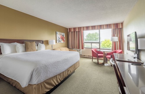Boucherville Hotel | Hôtel WelcomINNS