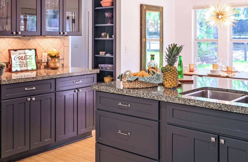 Bouldin House | Hacienda SoCo - Fire Pit & 3 Min Walk to SoCo