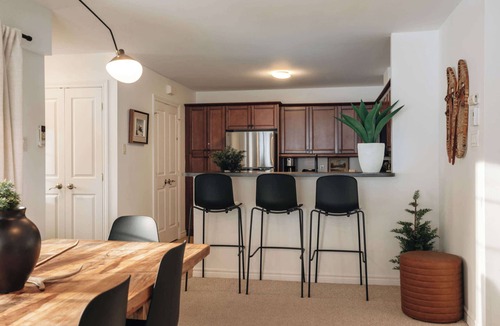 Saint-Faustin-Lac-Carre Condo | Halte MB2 — Terrace, Pool, Lake & Hiking