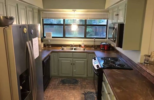 Lake Hamilton House | Hamilton Haven 4A: Your Relaxing Lake Hamilton Retreat/2BR/2 Bath, Pool & Patio