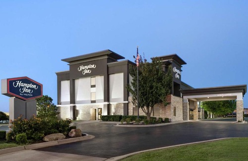 Midwest City Hotel | Hampton by Hilton Oklahoma City I-40 East- Tinker AFB