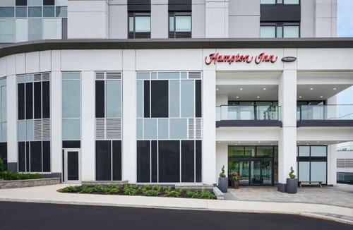 Strathcona Hotel | Hampton Inn By Hilton Hamilton