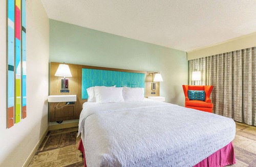 Hutchinson Hotel | Hampton Inn Hutchinson