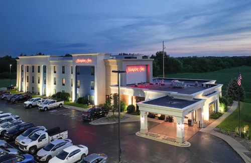 Tomah Hotel | Hampton Inn Tomah