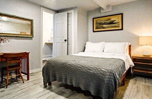Central Oklahoma City Apartment | Harmony Studio | 5 min → Asian District | Full Kitchen | Rainfall Shower