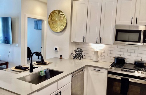 Clodine Apartment | Harvest Gem Summary: