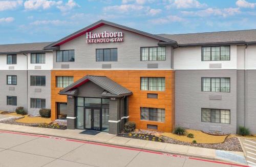 Bedford Hotel | Hawthorn Extended Stay by Wyndham Bedford - Dallas