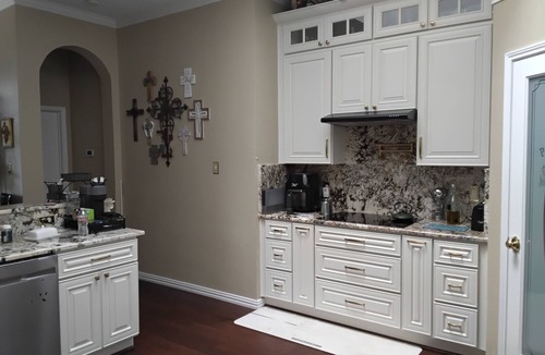 Cedar Hill House | “Here Comfort Meets Charm-The Perfect 5-bedroom Getaway!”
