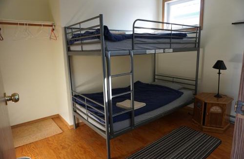 Division No. 16 Hostel | HI Rossburn 9 Finger Ranch