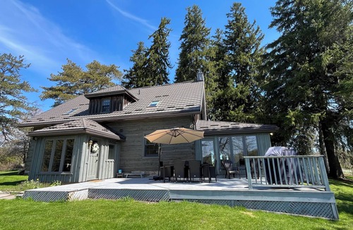 Guelph/Eramosa Cabin | Hidden Acres