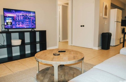 Longview House | Hidden Treasure