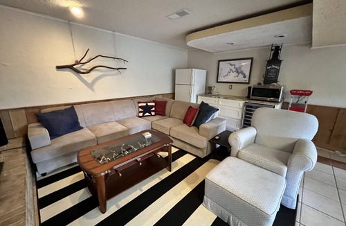 Farmerville House | Hideaway Cove - Lots of space, air hockey table, screened porch, Fishing Dock
