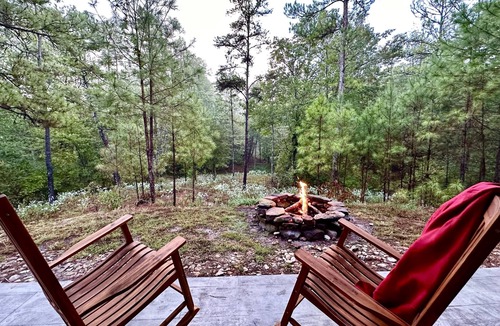 Oakhurst Cabin | Hilltop Cabin on 33 Secluded Acres with Private Pond & Trails