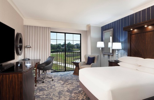 Rockwall Resort | Hilton Dallas/Rockwall Lakefront