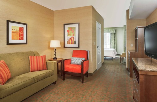 Manhattan Hotel | Hilton Garden Inn Manhattan