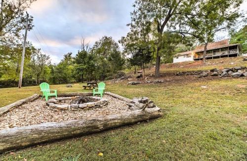 Bruno House | Historic Bruno 'Hampton Creek Hideaway' on 2 Acres
