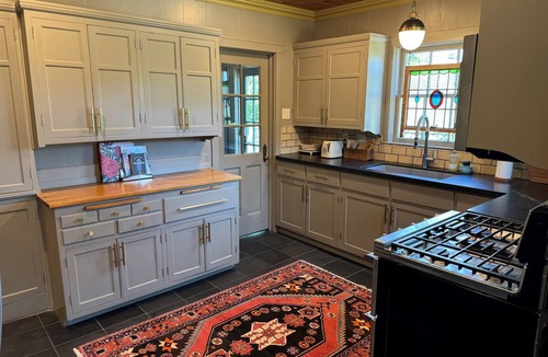 Bryan House | Historic Home on 32nd near Downtown Bryan