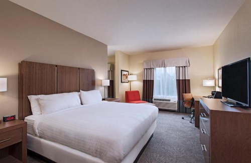 Grandview Hills Hotel | Holiday Inn Express & Suites Austin NW - Four Points by IHG
