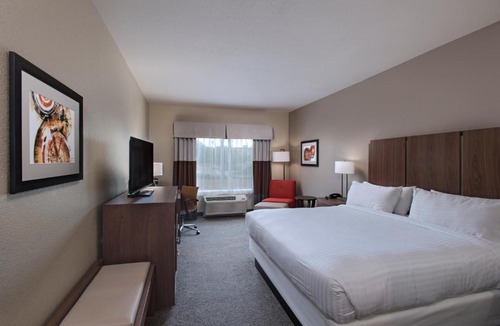 Grandview Hills Hotel | Holiday Inn Express & Suites Austin NW - Four Points by IHG