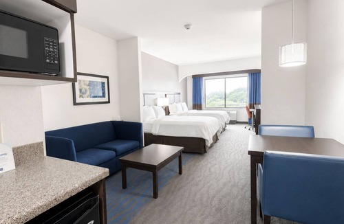 Glenpool Hotel | Holiday Inn Express & Suites Glenpool-Tulsa South by IHG