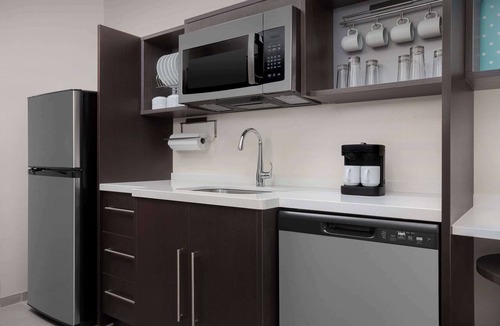 Bonanza Hotel | Home2 Suites By Hilton Laredo North