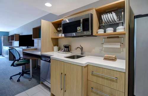 University Hotel | Home2 Suites by Hilton Waco
