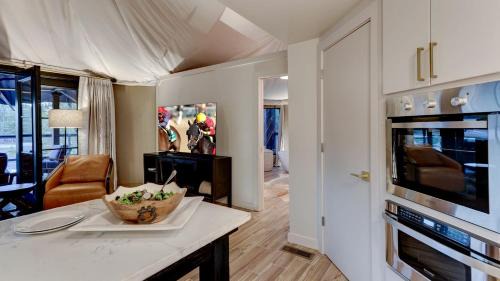 Mid America Other | Hot Springs Getaway: Fully Equipped Tented Cabin with Nature's Embrace and Private Hot Tub