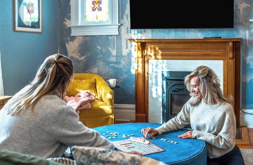 West Highland House | Hot tub, Fire Pit - Serene Victorian Home Steps From Restaurants and Shops