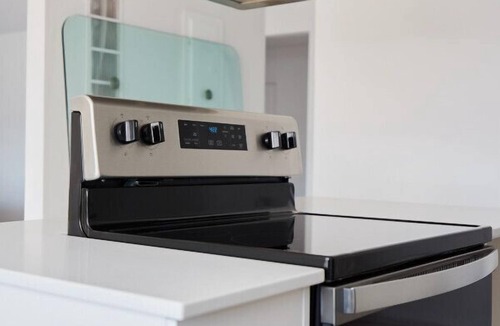 Little Italy Apartment | Hotel Laurence two bedroom apartment